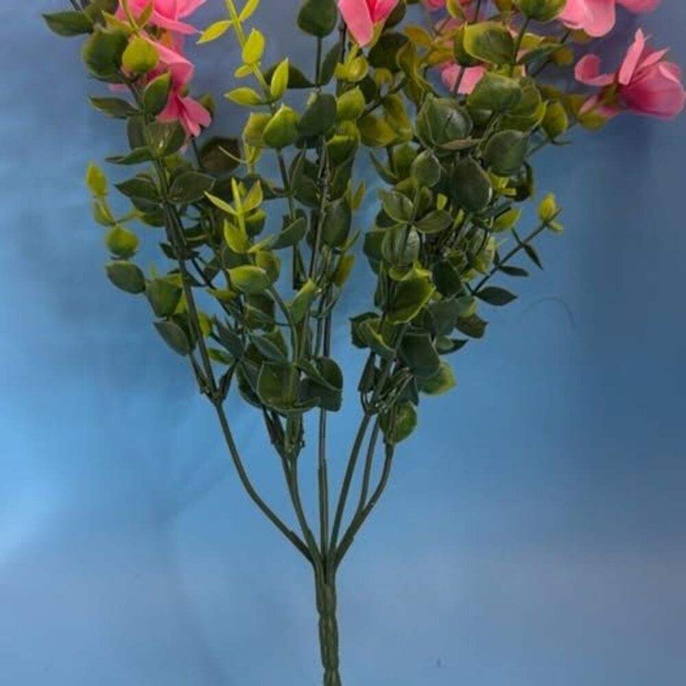 silk flowers fade resistant for outdoor enjoyment Pink Artificial Flower Bouquet